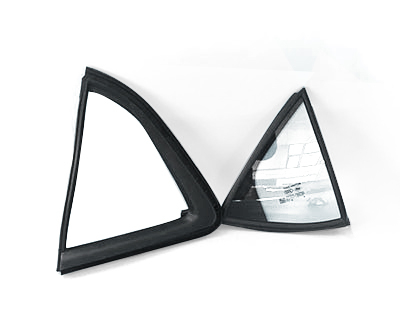 Injection molded triangle window